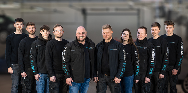 SL-Gruppelbild-nebeneinan_2603_-02_24